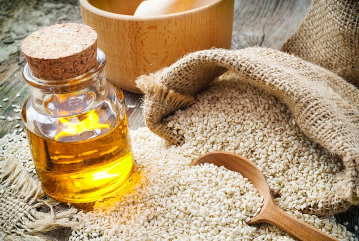 How The Health Benefits Of Sesame Seeds Vary Depending On Their Color How The Health Benefits Of Sesame Seeds Vary Depending On Their Color
